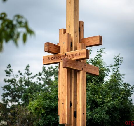 Poświęcenie krzyża w Krobi 2020
